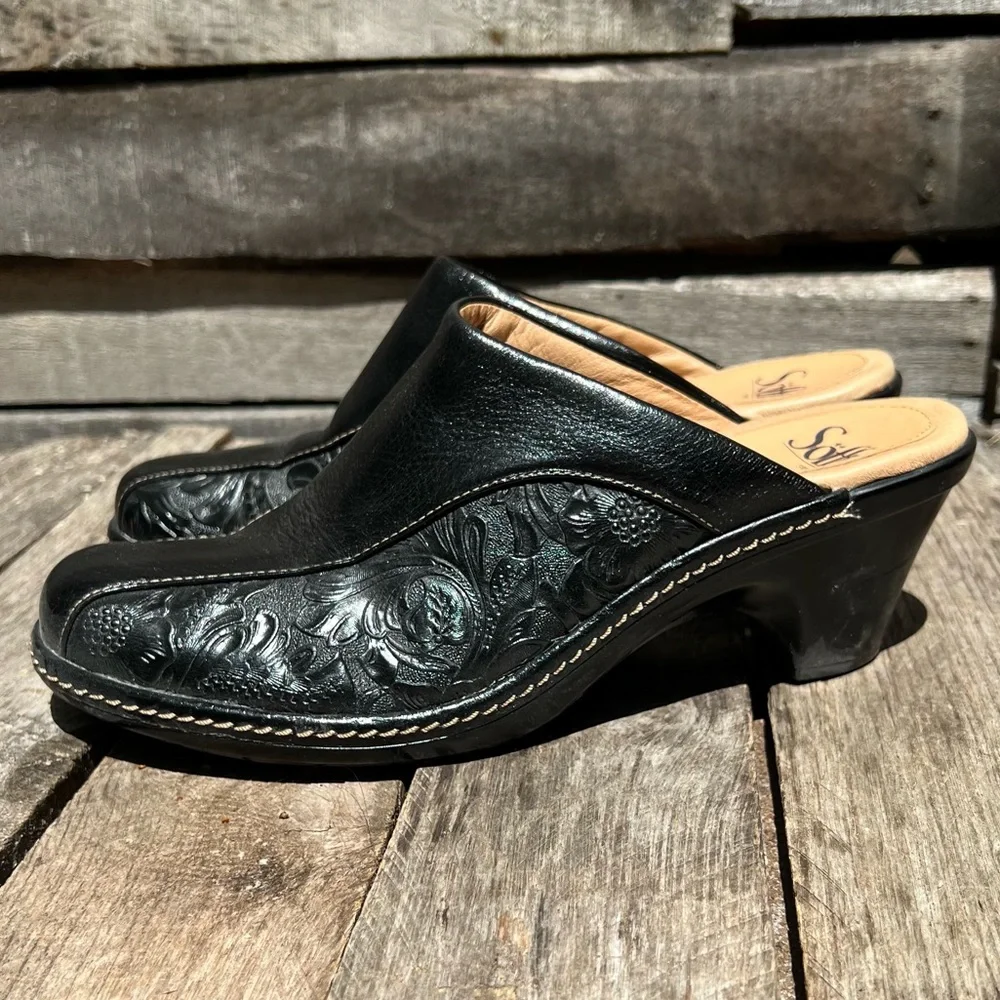 🌻 Sofft Western Toole Black Leather Comfort Heels Mules Size 8.5 Excellent Cond